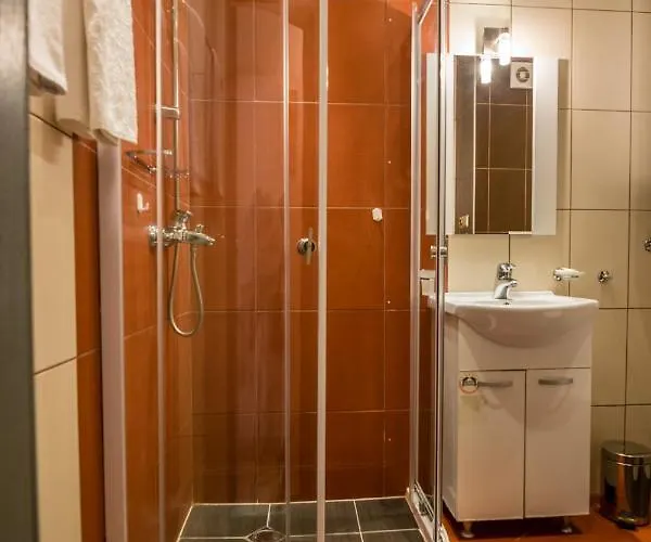 Cozy One-bedroom In Night Breeze * بورغاس